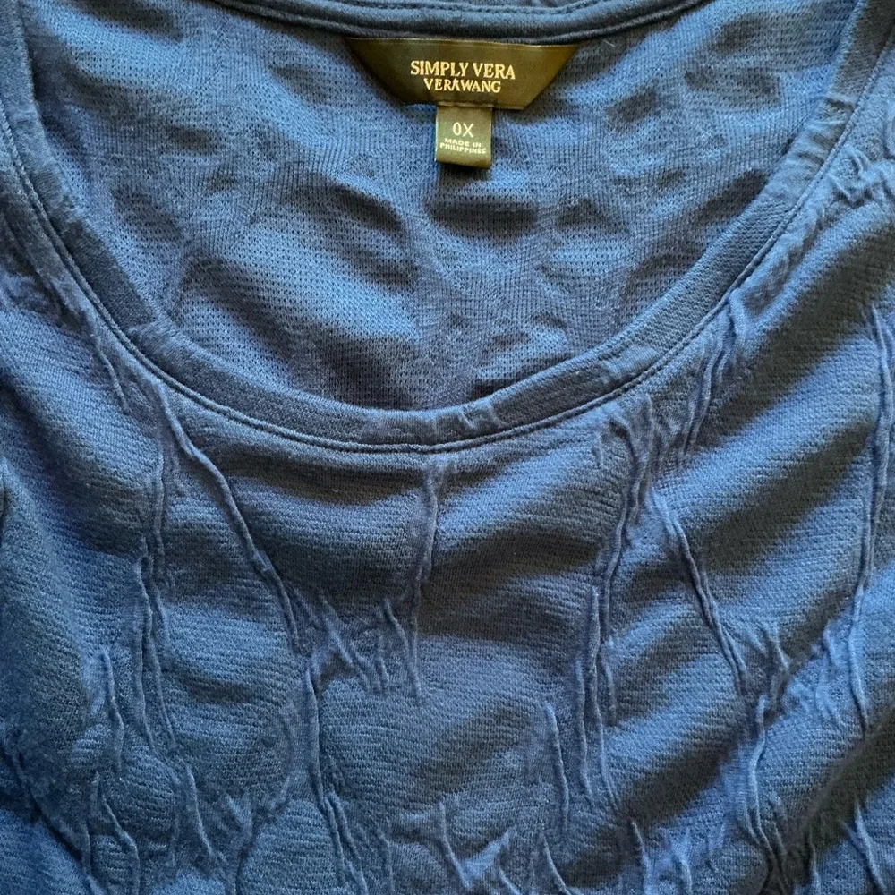 Simply Vera Wang 0X top in Rich Blue long sleeves lightweight sweater soft comfy